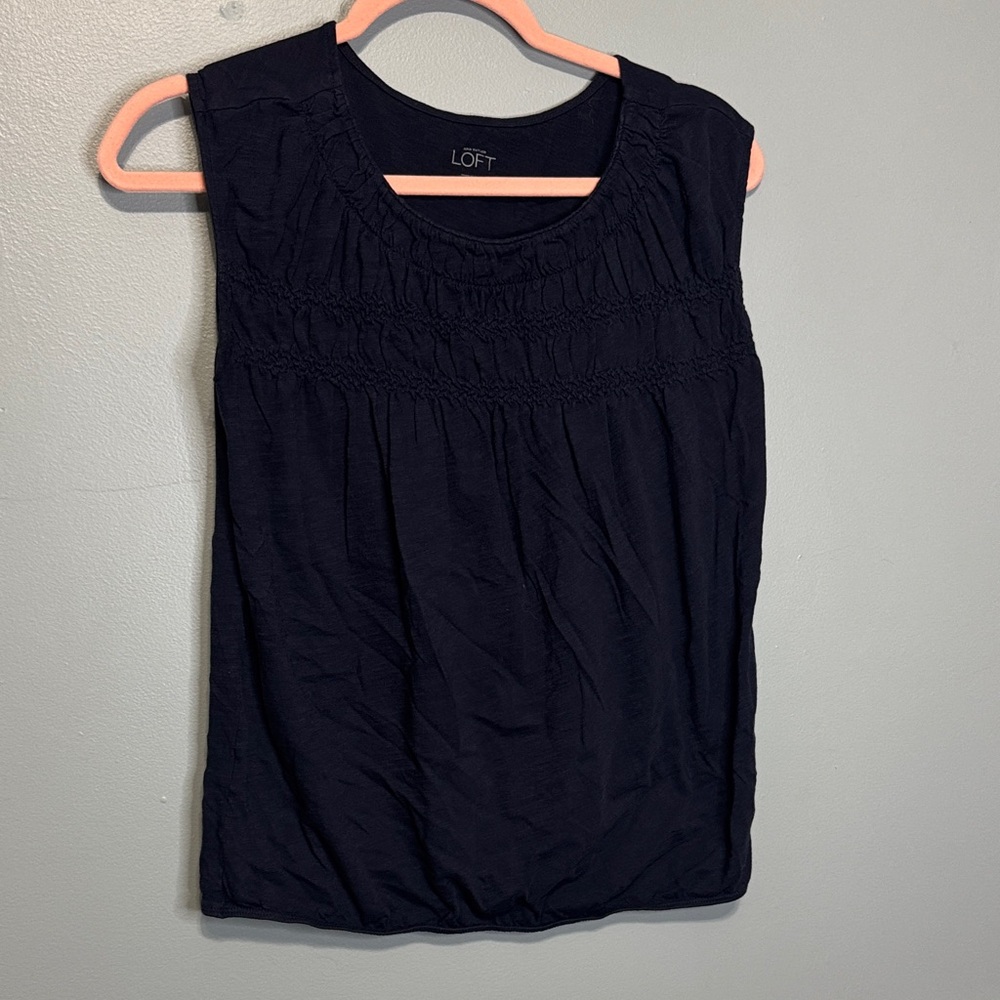 LOFT‎ Navy Women's Sleeveless Blouse